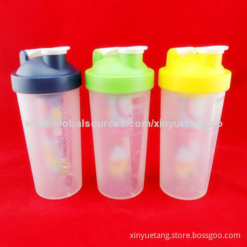 Plastic Shaker Bottle with Fruit Infuser, New DesignNew